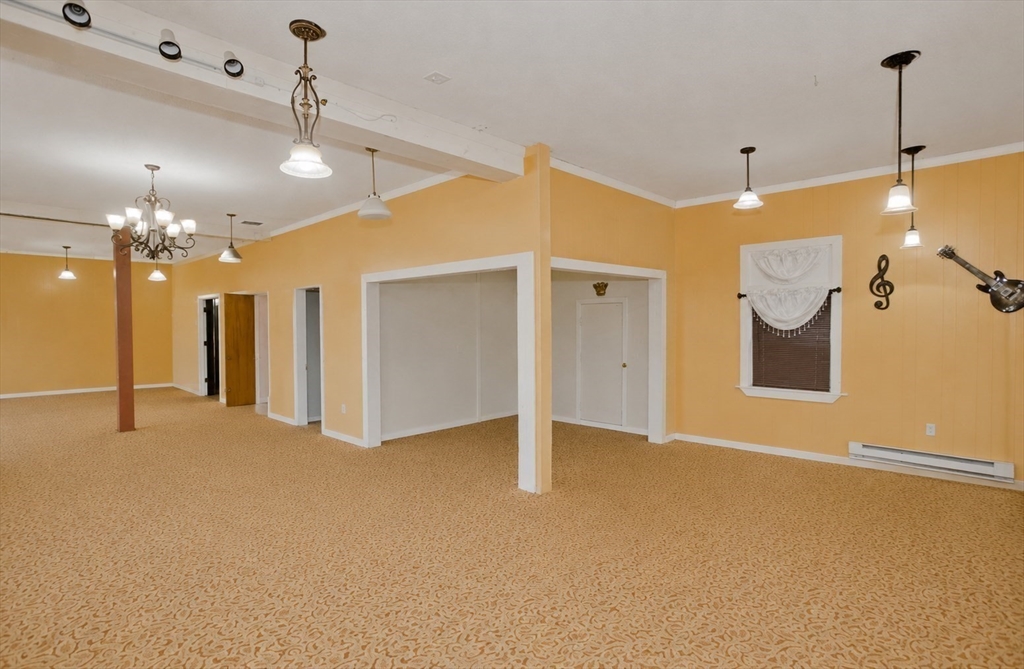 193 Elm St, Holyoke, MA Photo #3