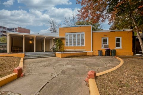 Photo of 193 Elm St, Holyoke, MA 01040 (MLS # 73488372)