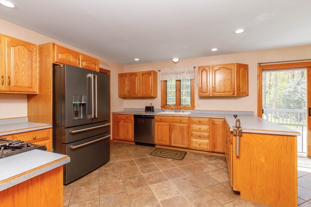 1478 Conant Road