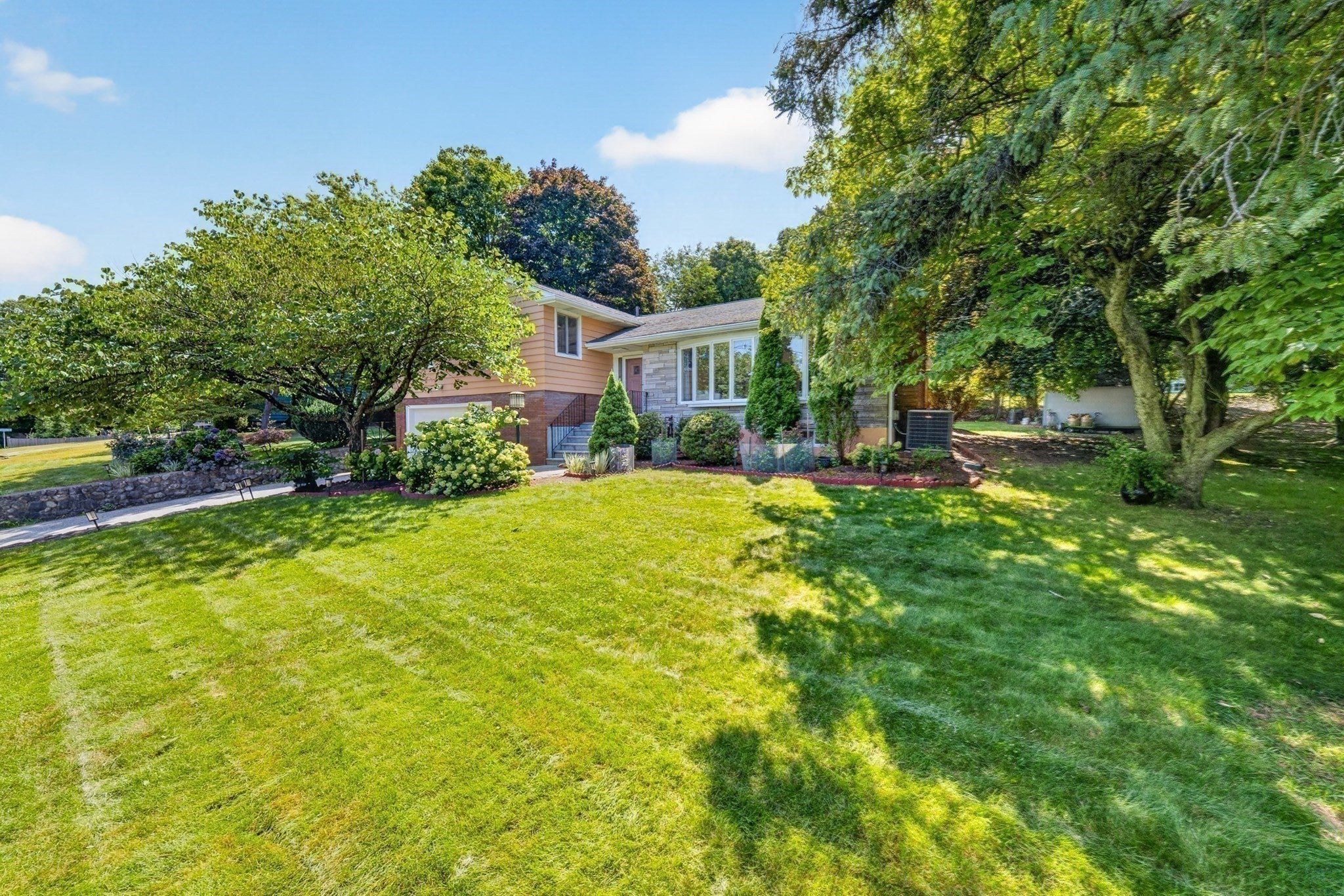184 Concord Ave, Lexington, MA Photo #35