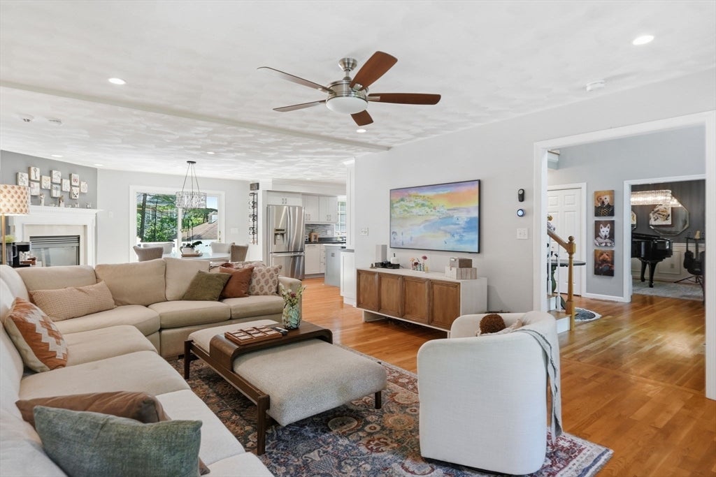 112 Aldrich Rd, Wilmington, MA Photo #10