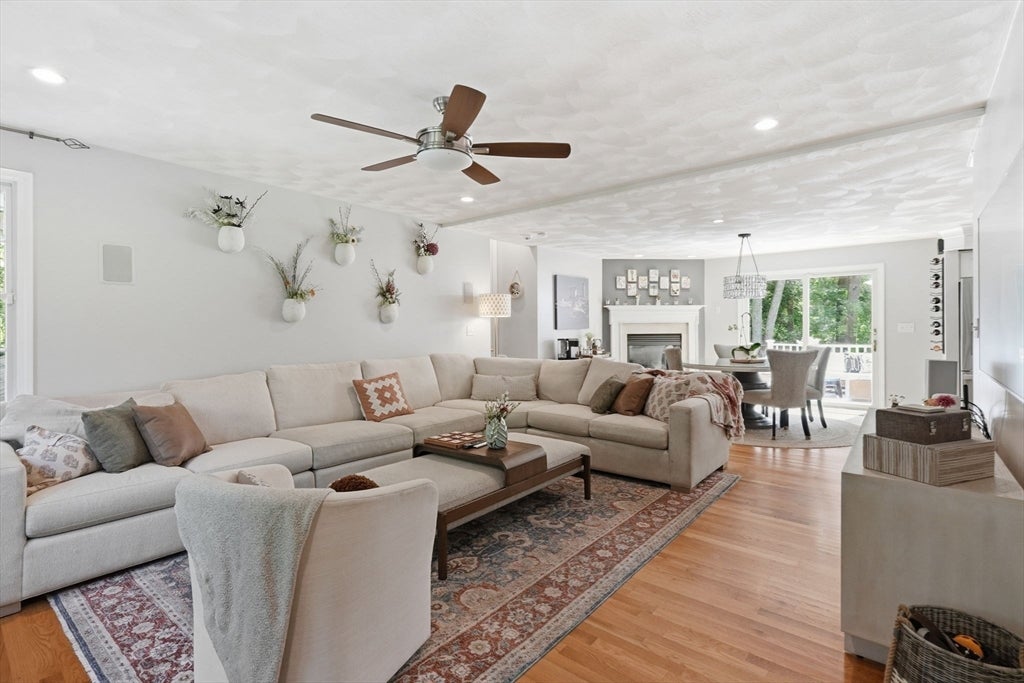 112 Aldrich Rd, Wilmington, MA Photo #9