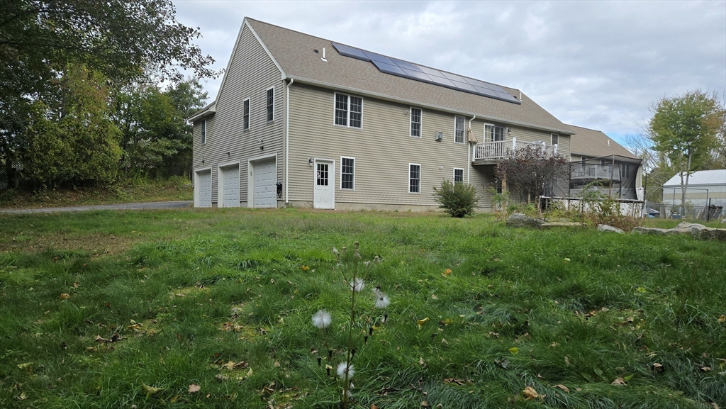 371 Hartford Ave E 371