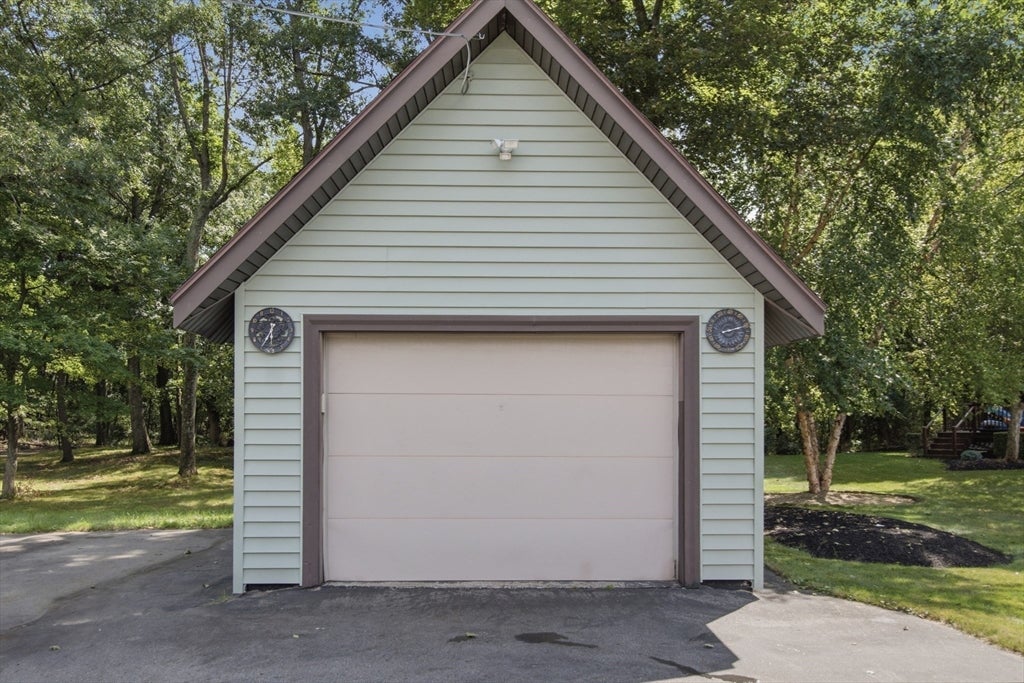 11 Kimball Rd