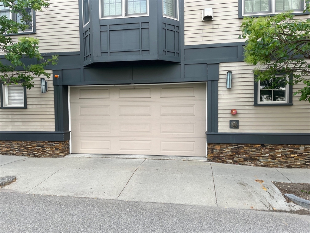 191 K Street parking 7