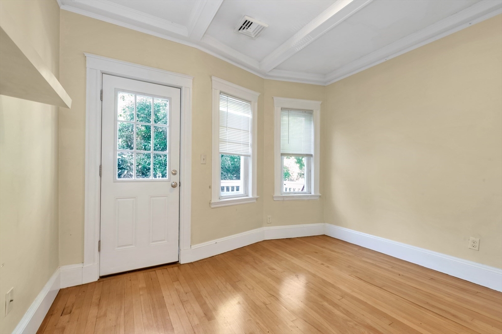 299-301 Alewife Brook Pkwy #2, Somerville, MA Photo #6
