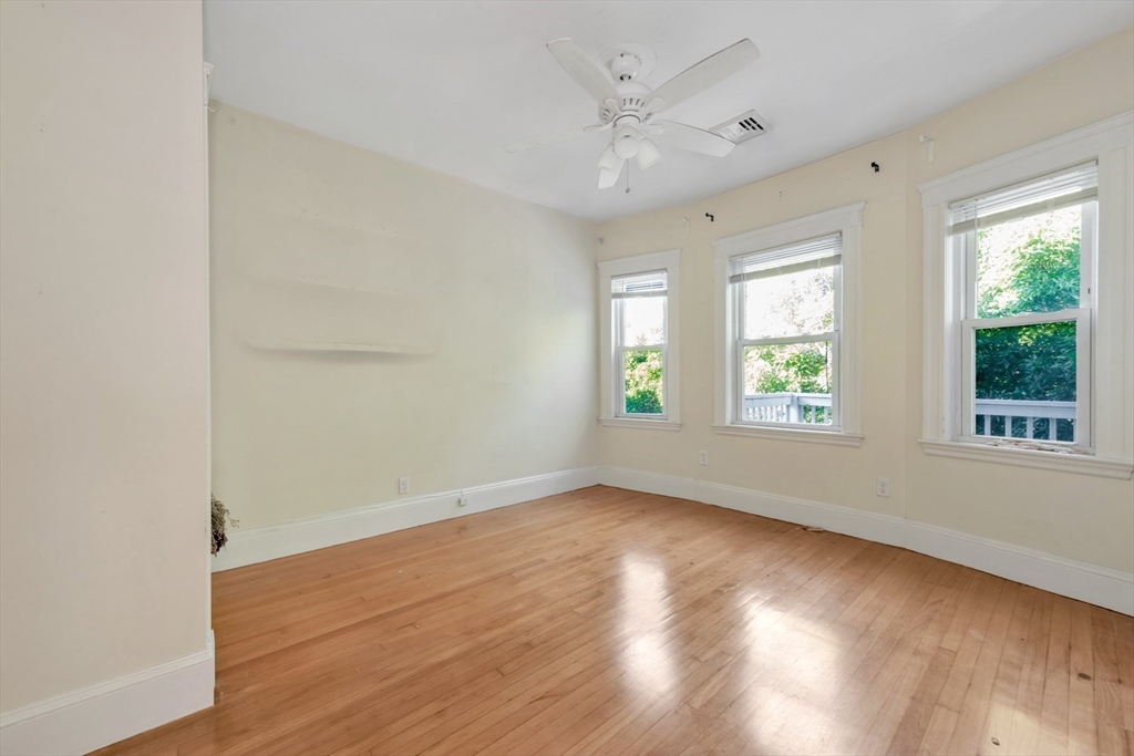 299-301 Alewife Brook Pkwy #2, Somerville, MA Photo #18