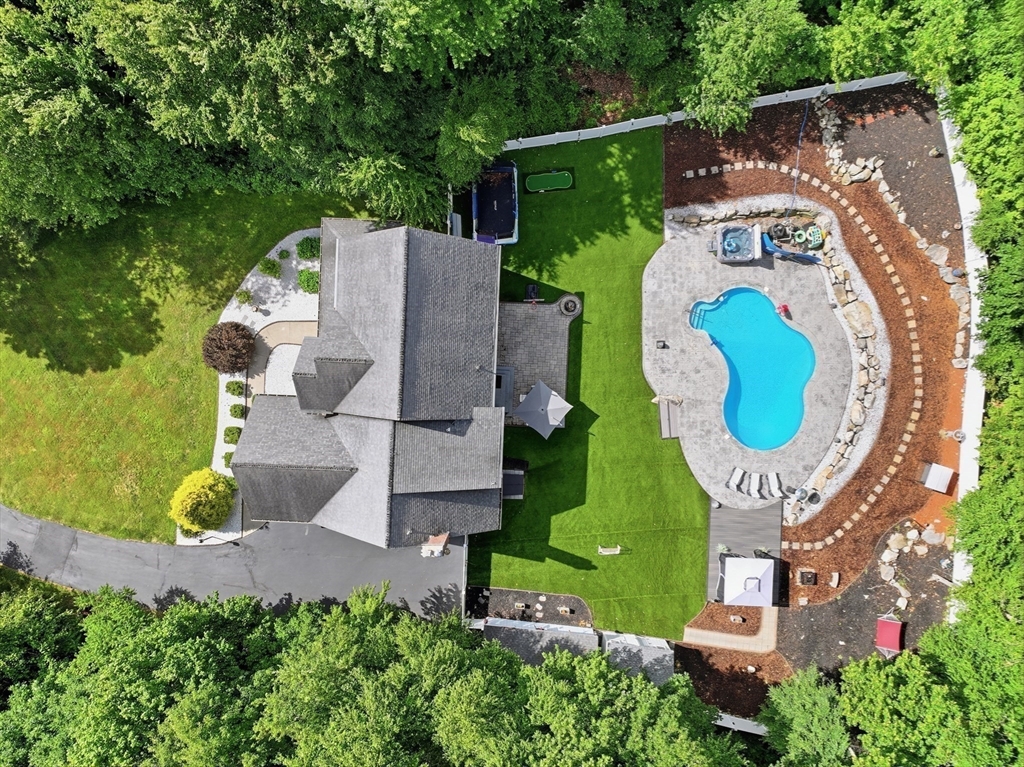 11B Colicum Dr