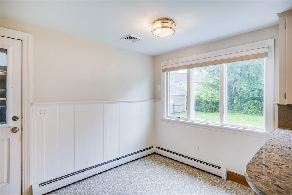 227 Davisville Rd