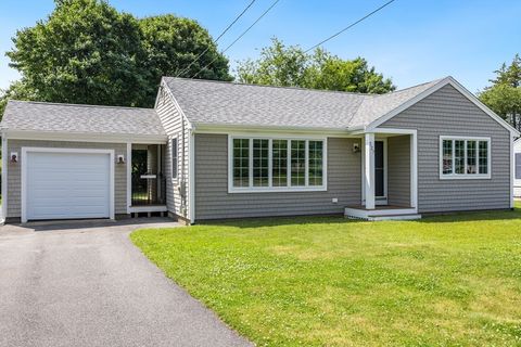 227 Davisville Rd Falmouth MA 02536