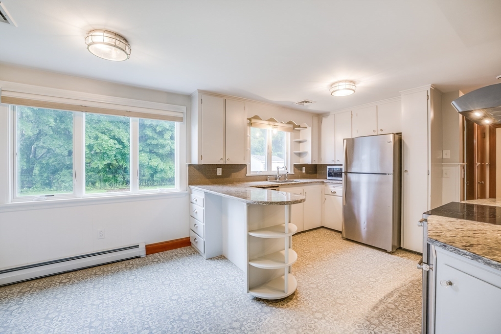 227 Davisville Rd