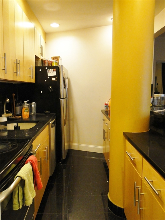 42 Beach 7B