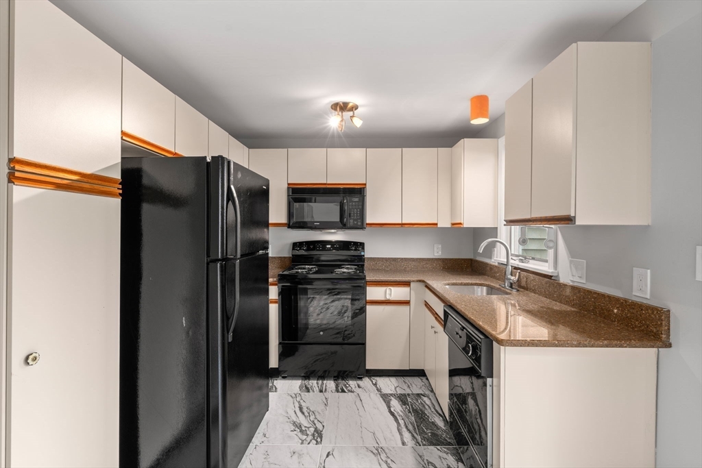 85 Victoria Heights #85, Boston, MA Photo #3