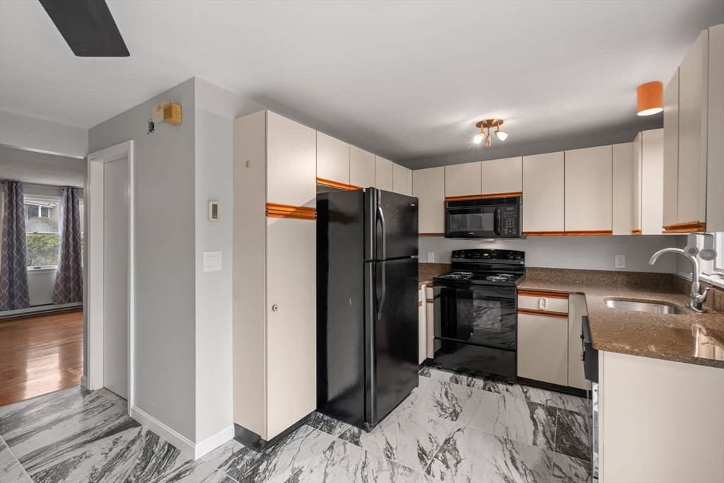85 Victoria Heights #85, Boston, MA Photo #15