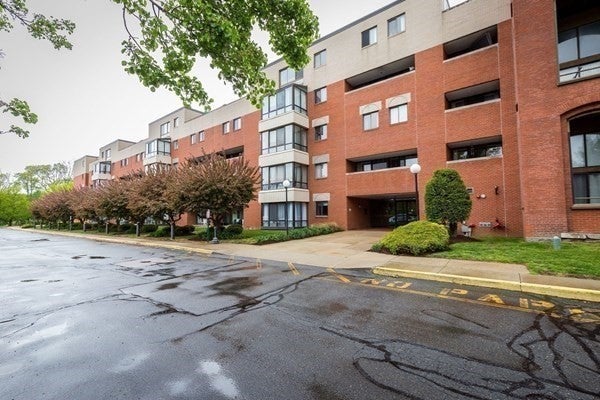 96 Old Colony #234, Taunton, MA, 96 Old Colony #234, Taunton, MA Photo #2
