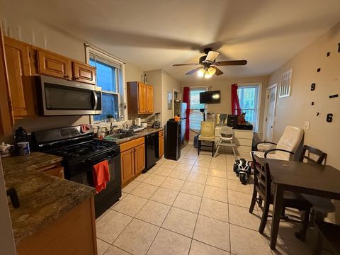 852 Saratoga 2 Boston MA 02128