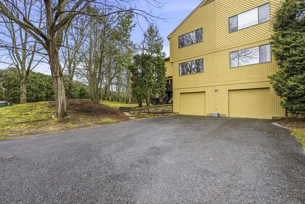 157 Leland Farm Rd 157