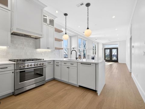 427 E 6th St 2 Boston MA 02127