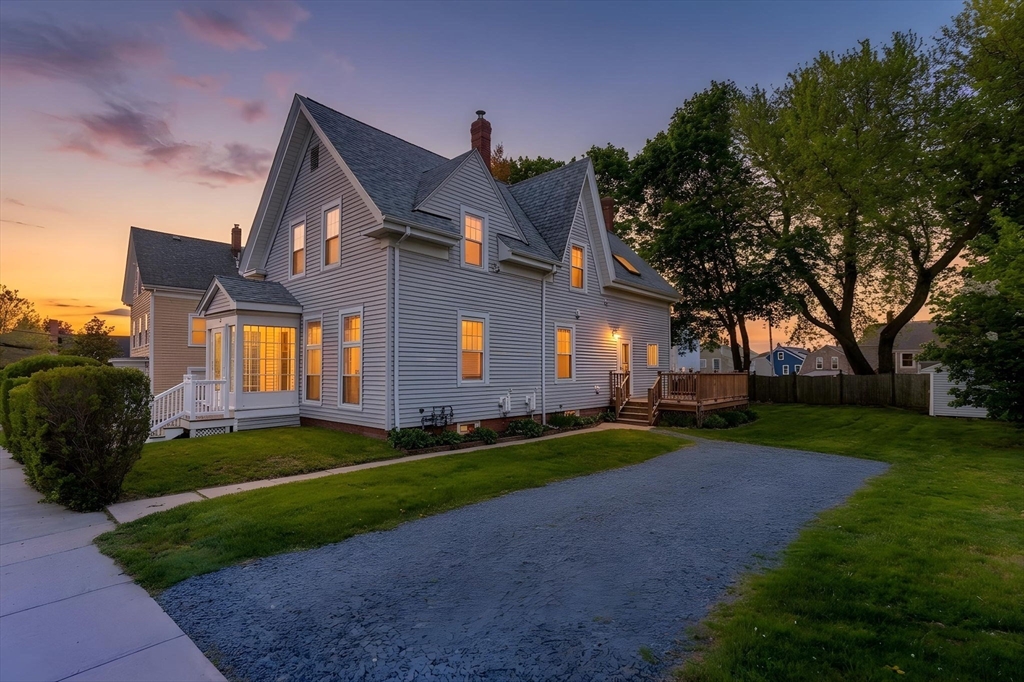17 Lothrop St, Plymouth, MA Photo #1