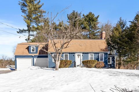 Photo of 45 Maplewood Dr, Townsend, MA 01469 (MLS # 73486208)