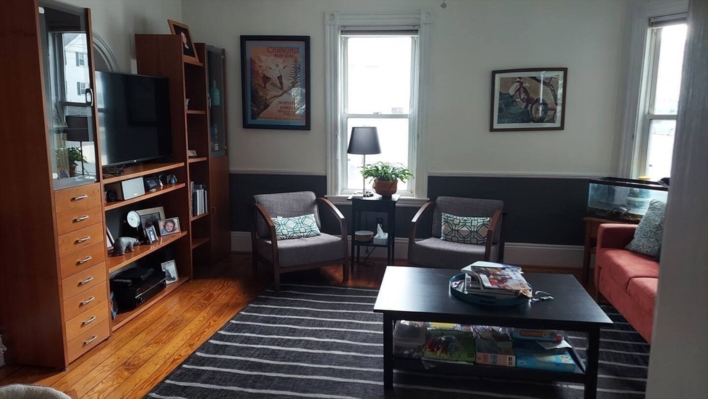 4 Falkland St 1