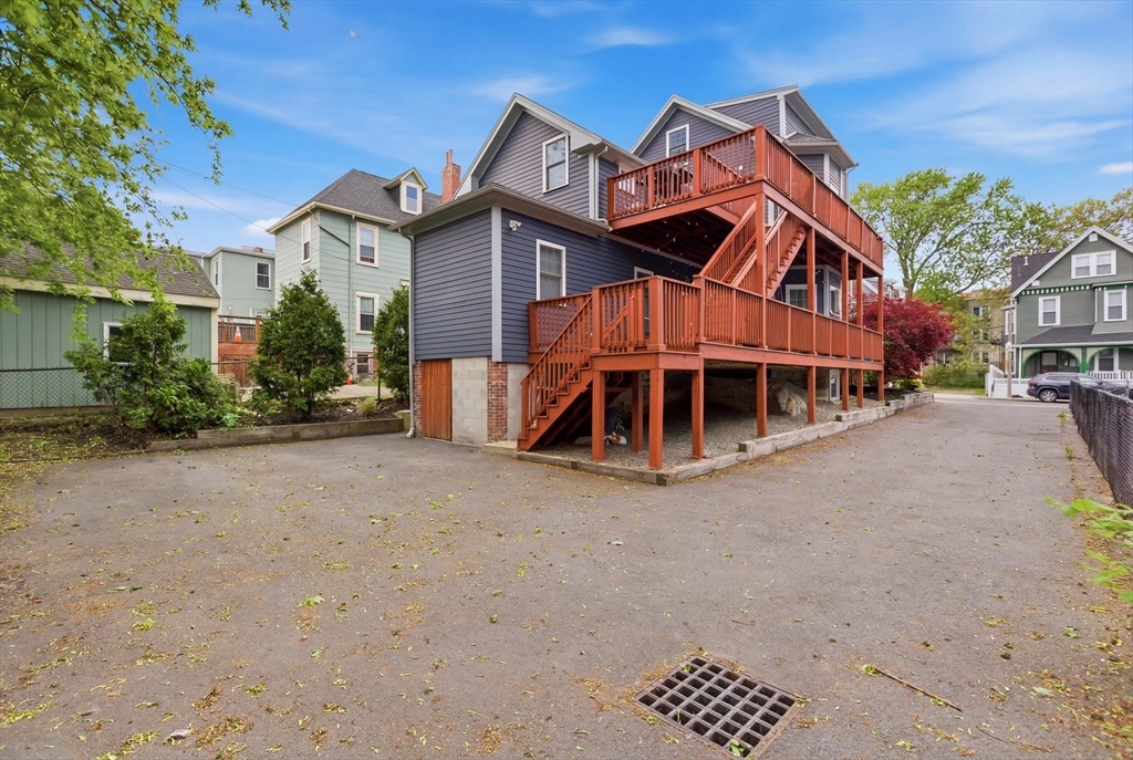 16 Wyoming St #2, Boston, MA Photo #27