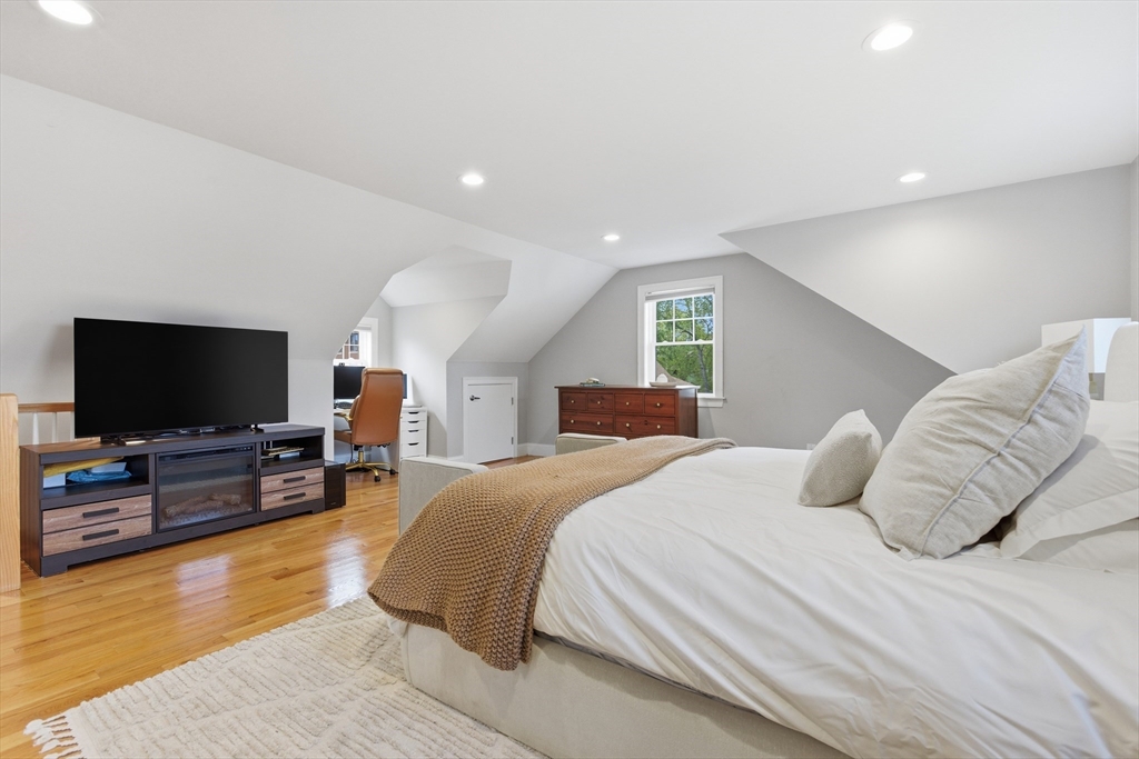 16 Wyoming St #2, Boston, MA Photo #16