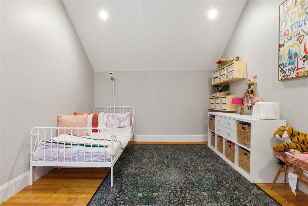 16 Wyoming St #2, Boston, MA Photo #11