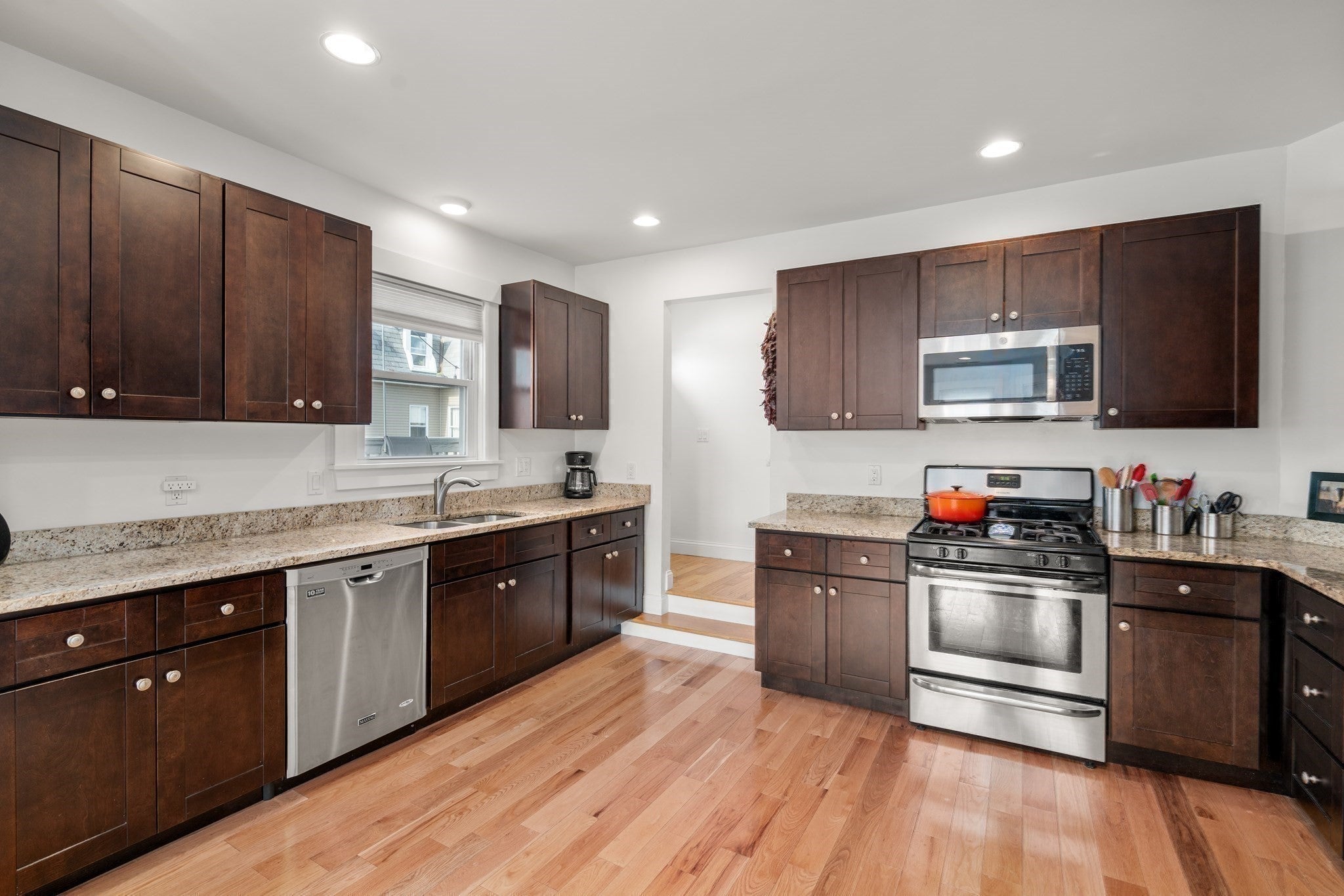 659 Moody St #3, Waltham, MA Photo #12