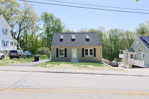 62 Rockland Rd Auburn MA 01501