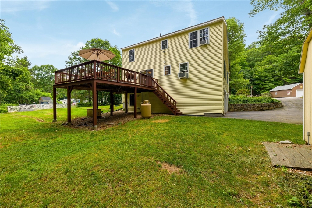 65 E Brimfield Rd
