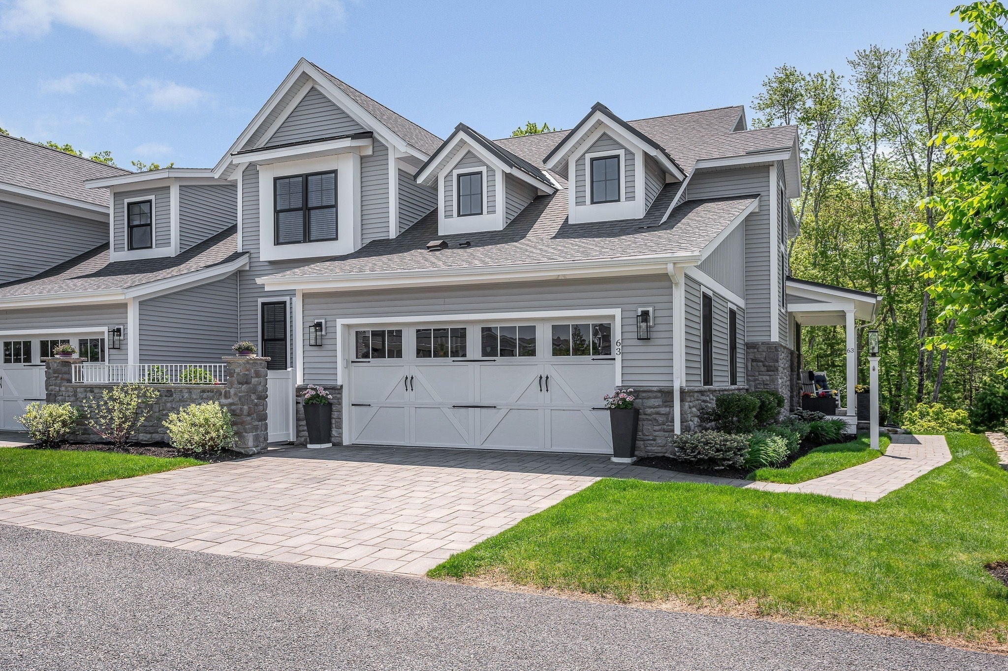 63 Rowell Lane