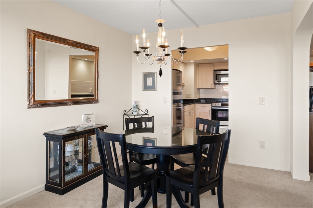 250 Hammond Pond Parkway 1111S