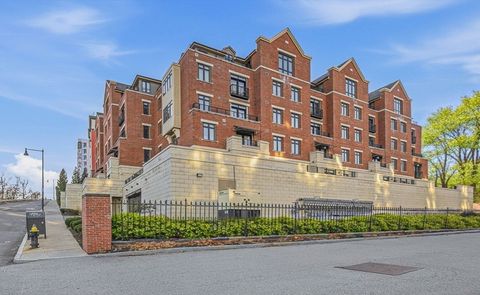 1501 Commonwealth Ave PH1 Boston MA 02135