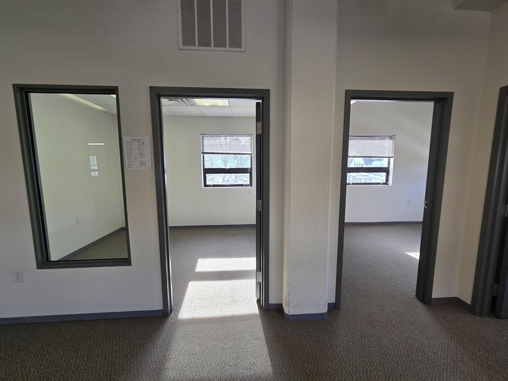 38 Montvale Avenue 280