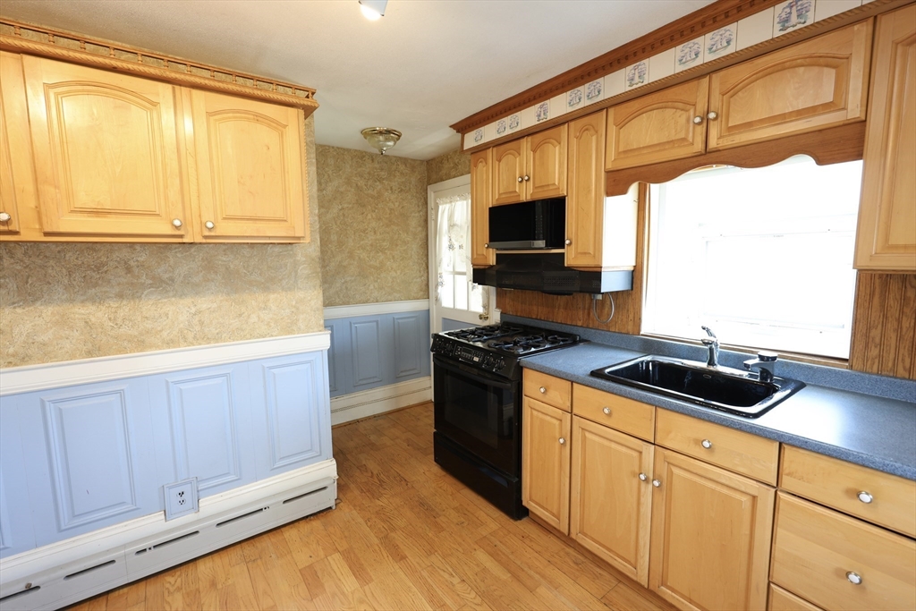 200 Seymour Street, New Bedford, MA Photo #8