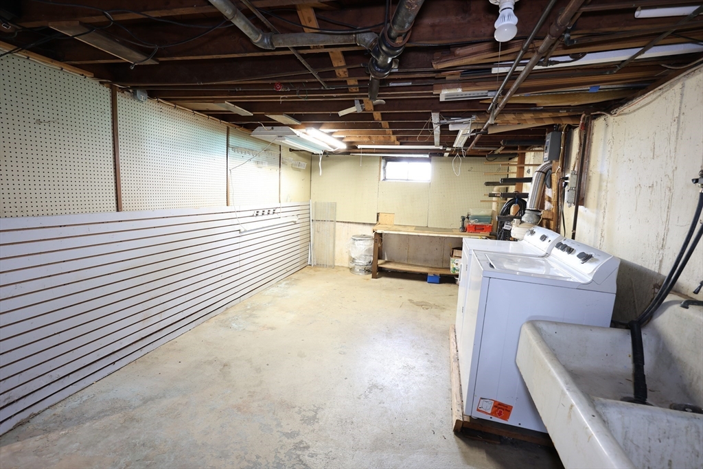 200 Seymour Street, New Bedford, MA Photo #25