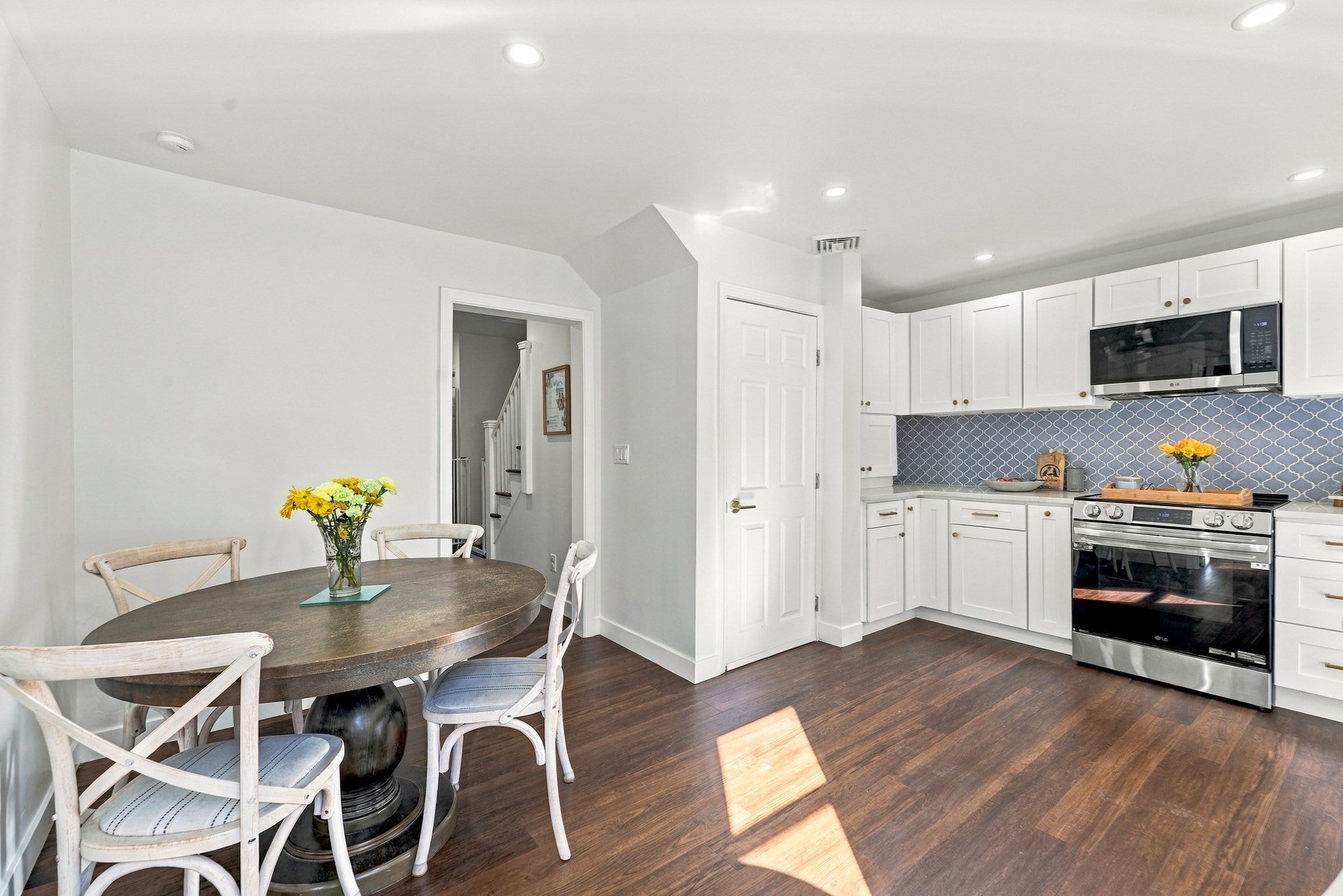 8 Wright Ct, Kingston, MA Photo #7