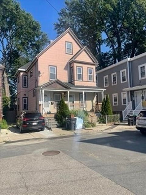 Photo of 10 Delaware St #2, Somerville, MA 02145 (MLS # 73461627)