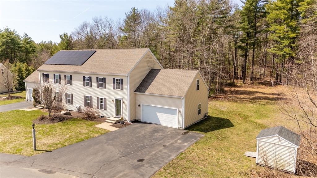 391 Franklin St 1