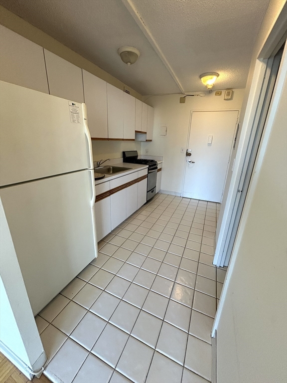 44 Washington St 611