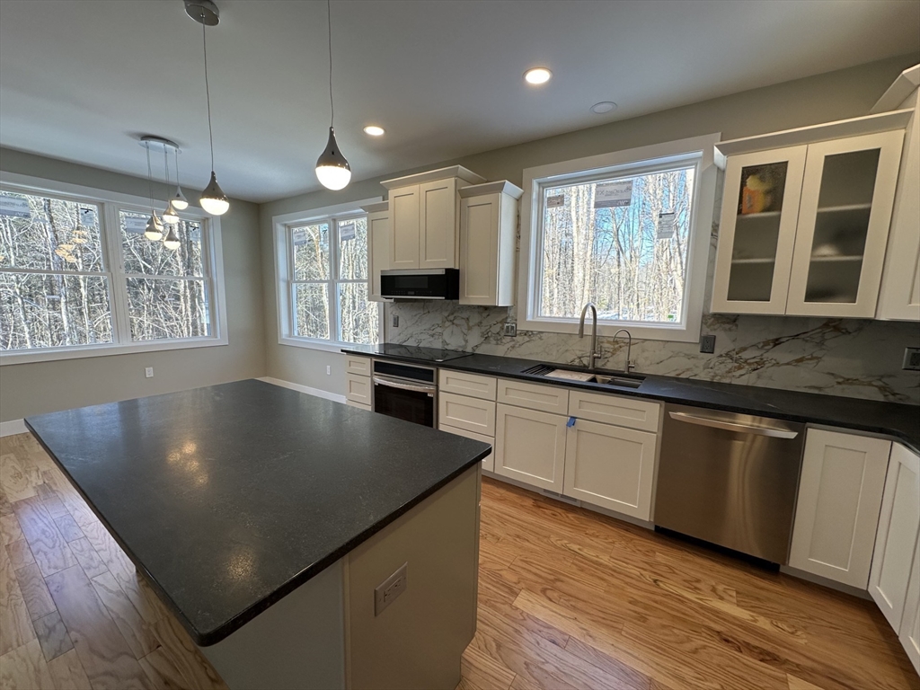 11 Rhodes Rd
