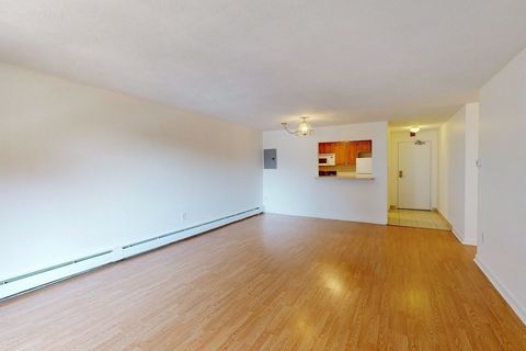 Photo of 32 Whites Ave #D22, Watertown, MA 02472 (MLS # 73510622)