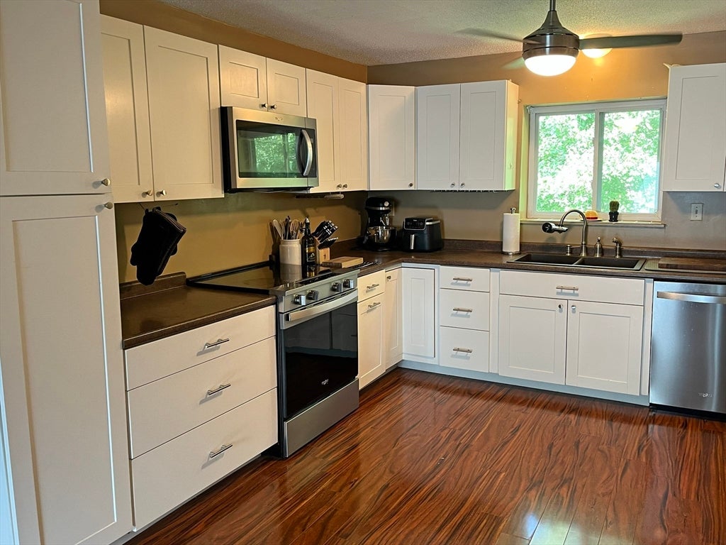 5455 N Main St #17E, Fall River, MA, 5455 N Main St #17E, Fall River, MA Photo #5