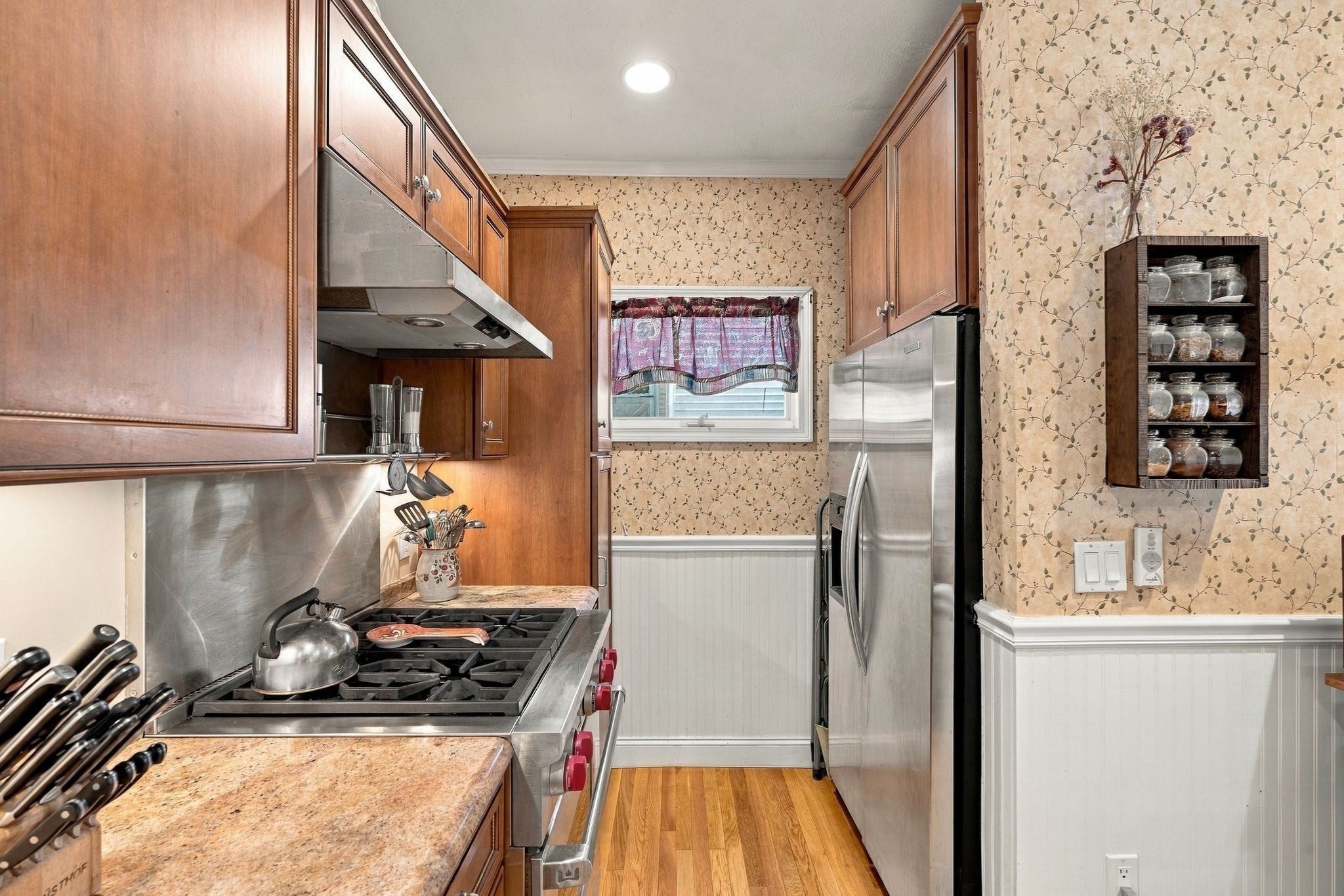 16 Churchill Place, Lynn, MA, 16 Churchill Place, Lynn, MA Photo #9