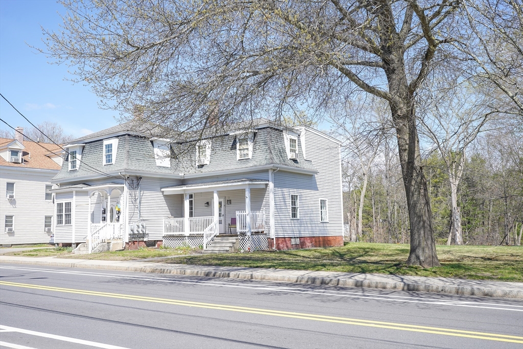 71 W Main St