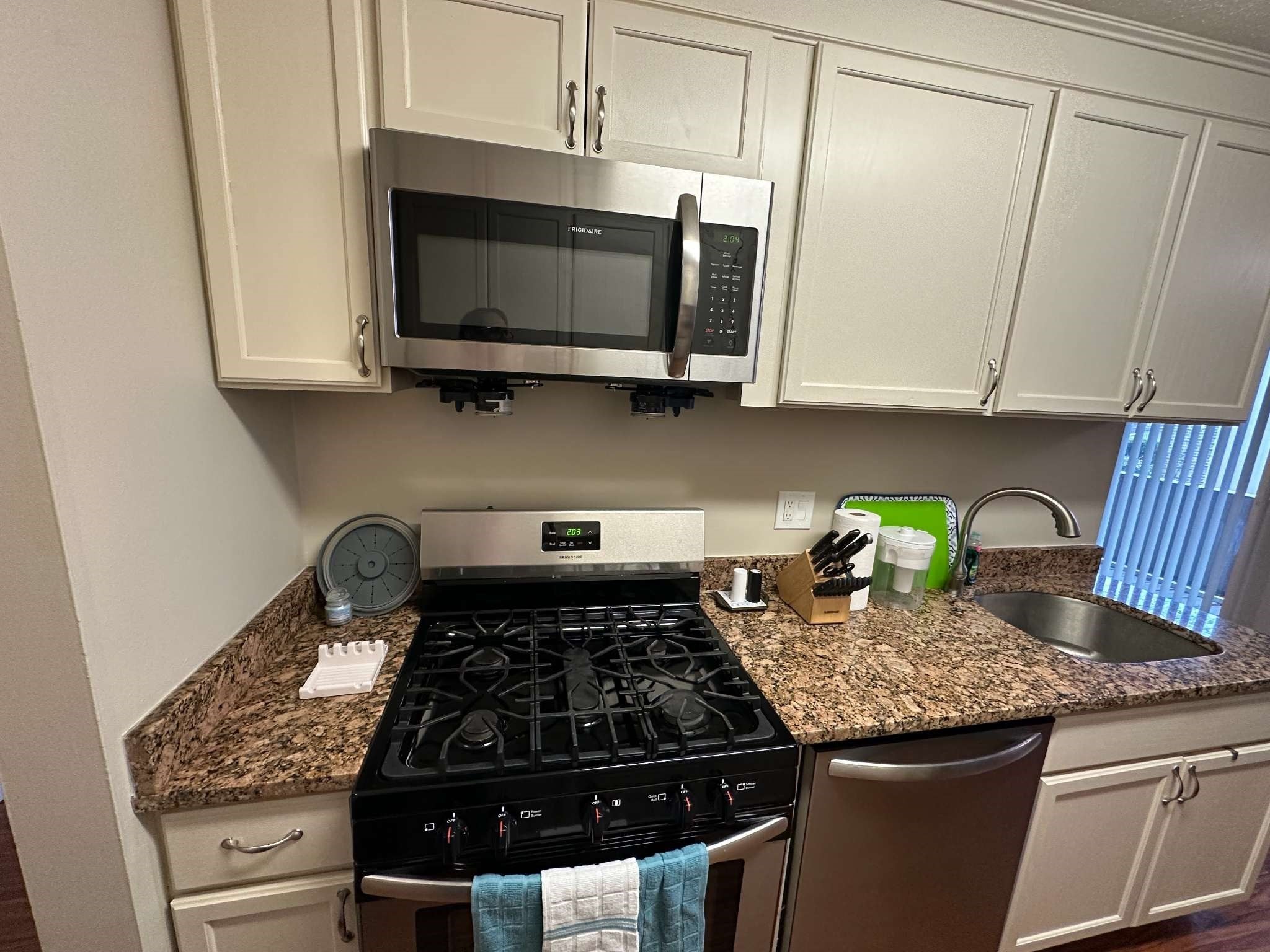 20 Shrewsbury Green Dr #G, Shrewsbury, MA, 20 Shrewsbury Green Dr #G, Shrewsbury, MA Photo #10
