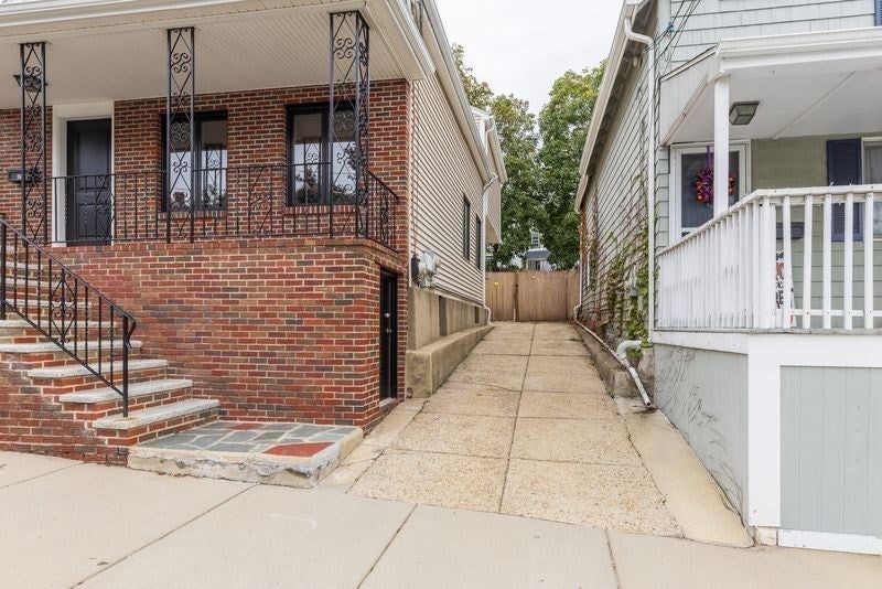 35 Villa Ave, Everett, MA, 35 Villa Ave, Everett, MA Photo #23
