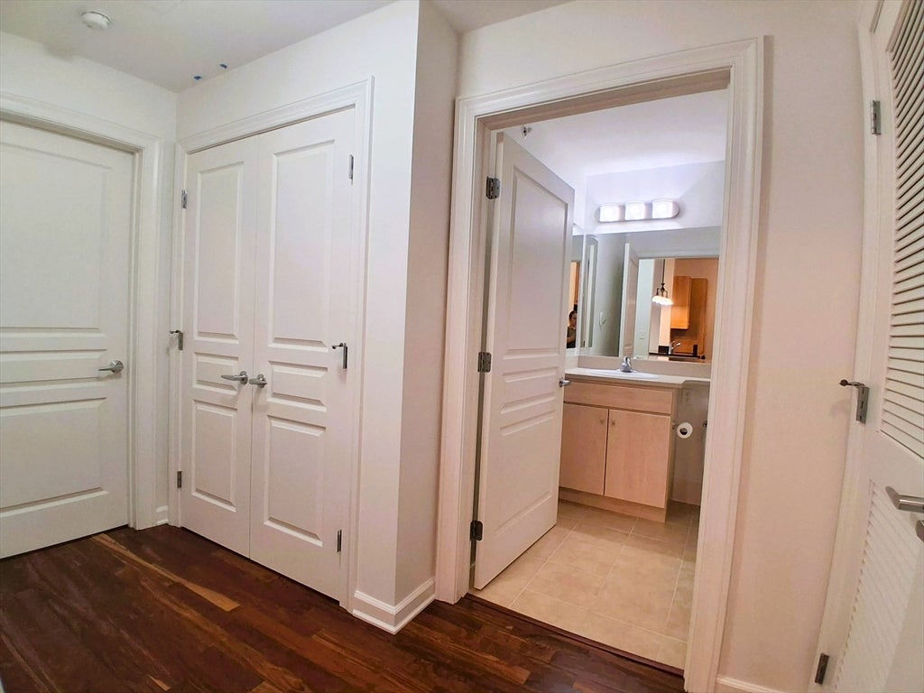 5 Repton Circle #5409, Watertown, MA, 5 Repton Circle #5409, Watertown, MA Photo #4