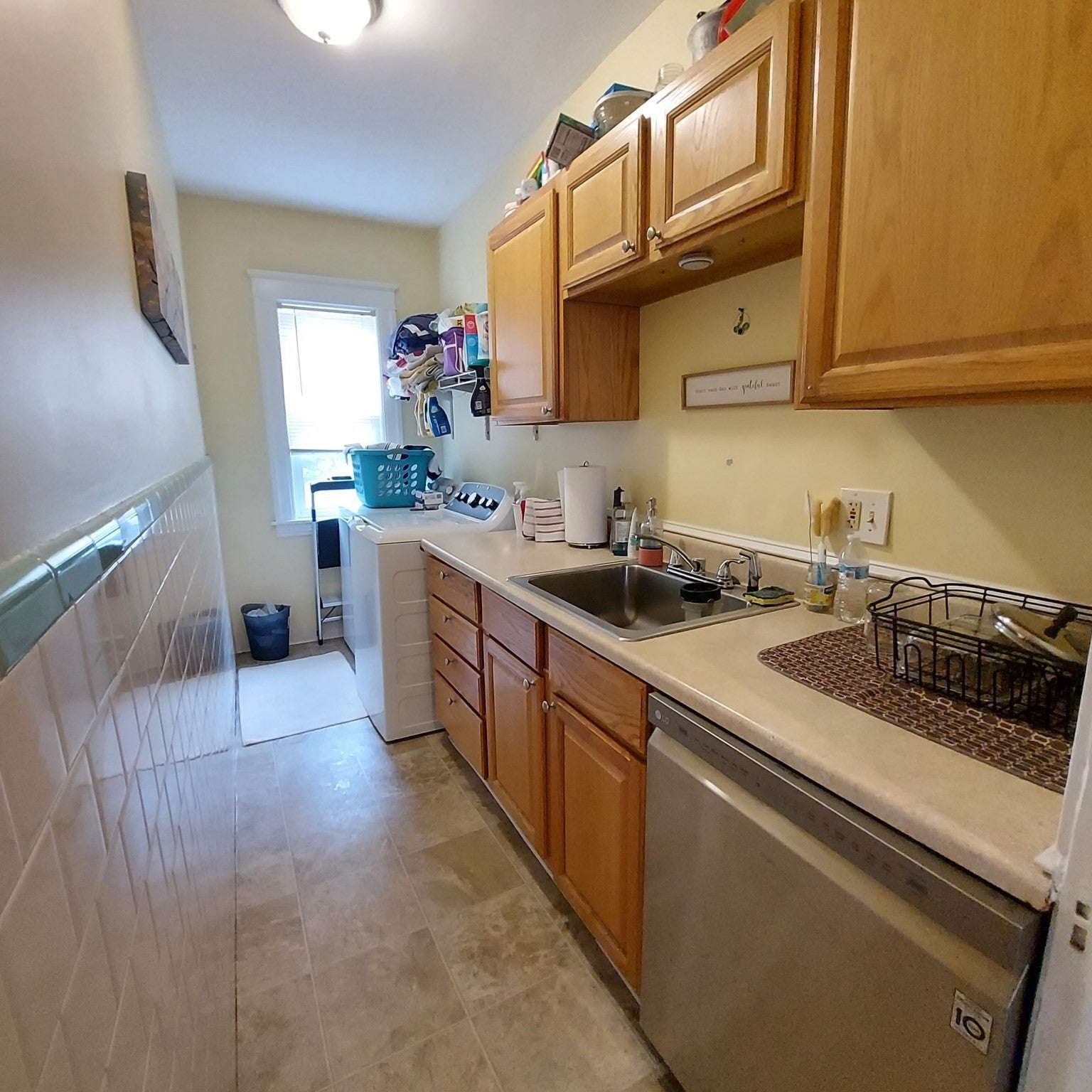 4 Dorset St, Worcester, MA, 4 Dorset St, Worcester, MA Photo #5